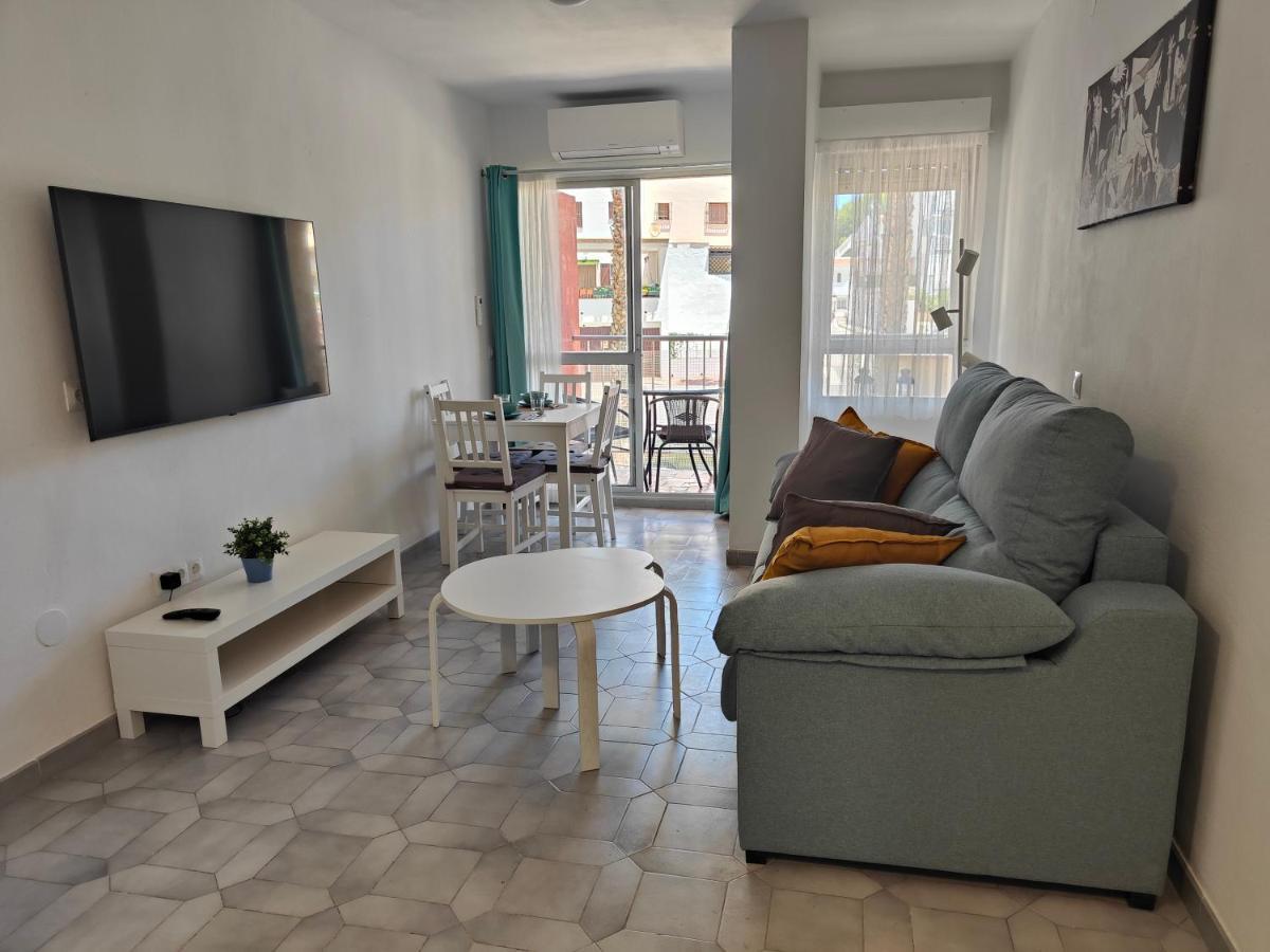 Apartamento Entero, Enormes Piscinas, Terraza Y Playa Benalmádena Kültér fotó