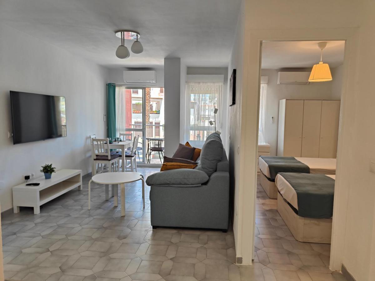 Apartamento Entero, Enormes Piscinas, Terraza Y Playa Benalmádena Kültér fotó