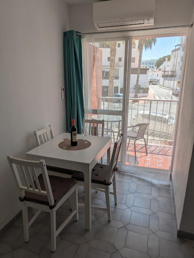 Apartamento Entero, Enormes Piscinas, Terraza Y Playa Benalmádena Kültér fotó