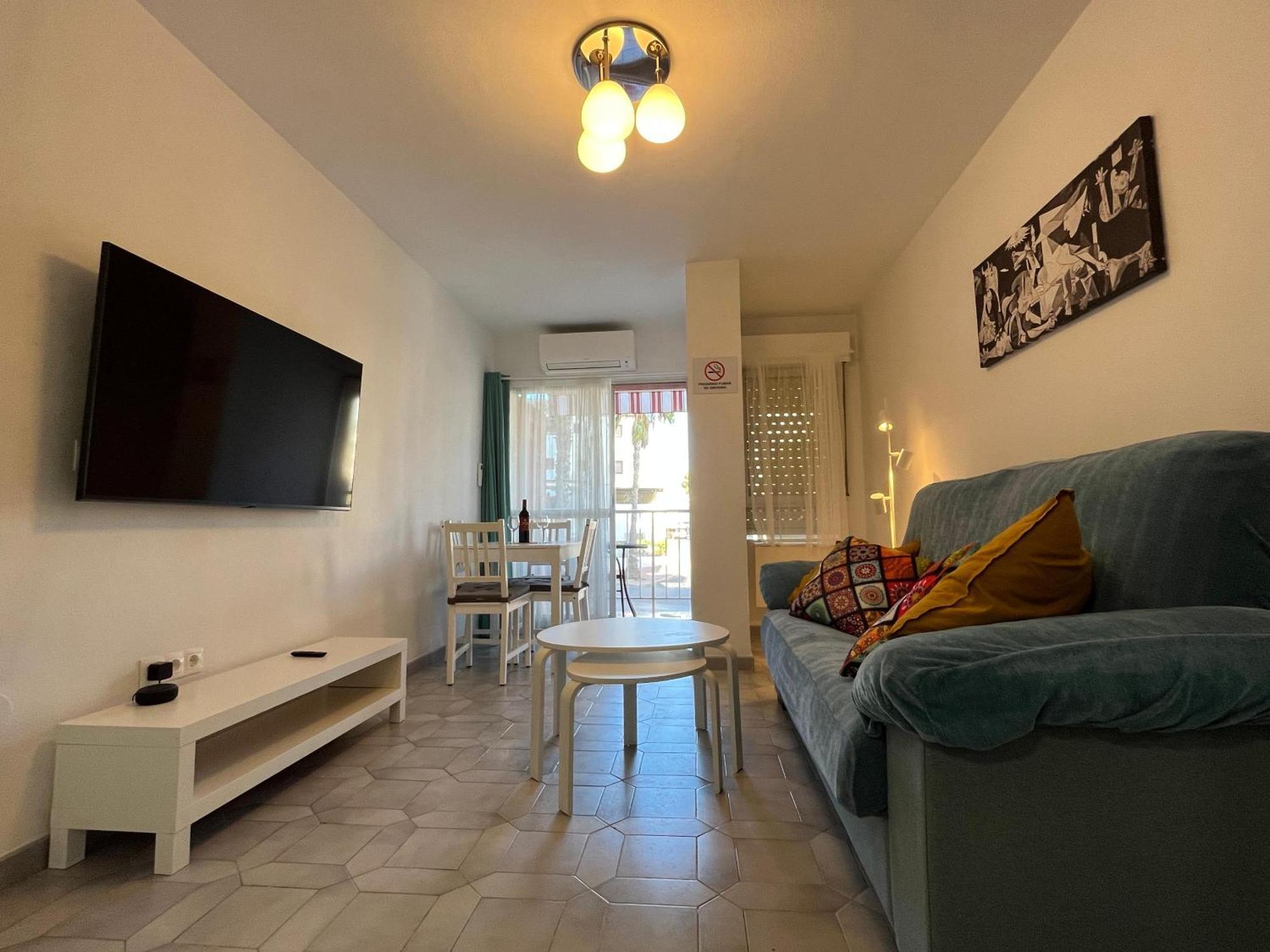 Apartamento Entero, Enormes Piscinas, Terraza Y Playa Benalmádena Kültér fotó